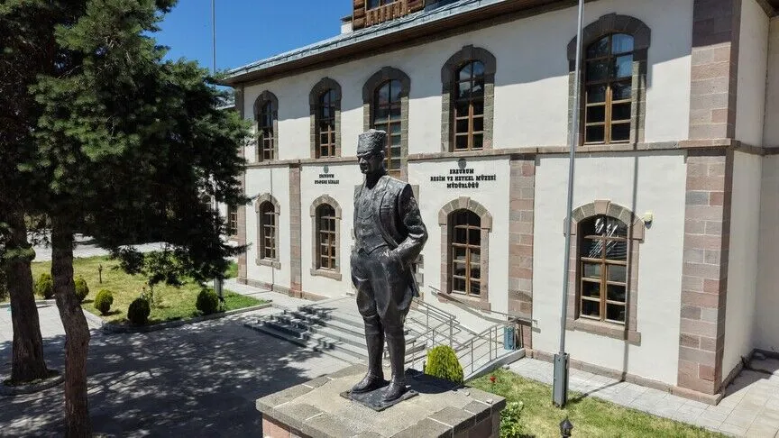 Milli Mücadele'ye yön veren Erzurum Kongresi 107 yaşında