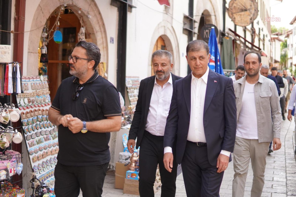 Cemil Tugay, Tokat'ta Erbaa Yaprak Festivali’ne katıldı