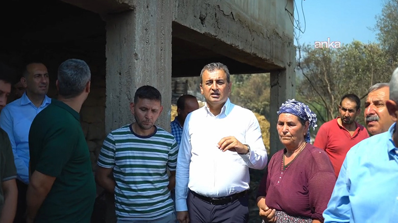 Burhanettin Bulut ve Orhan Sümer, Aladağ'da Orman Yangınından Etkilenen Vatandaşlarla Bir Araya Geldi