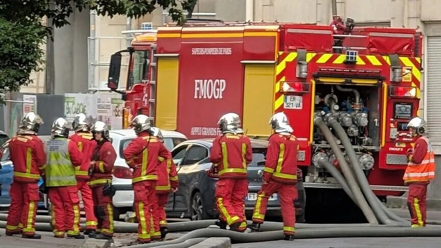 Fransa'da Raydan Çıkan Trende 44 Kişi Yaralandı